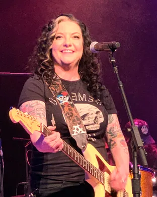 Ashley Mcbryde Robinsonville