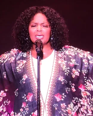 Cece Winans Memphis